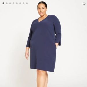 NWT Universal Standard City Stretch Crepe Shift Dress Size M (18-20) Blue